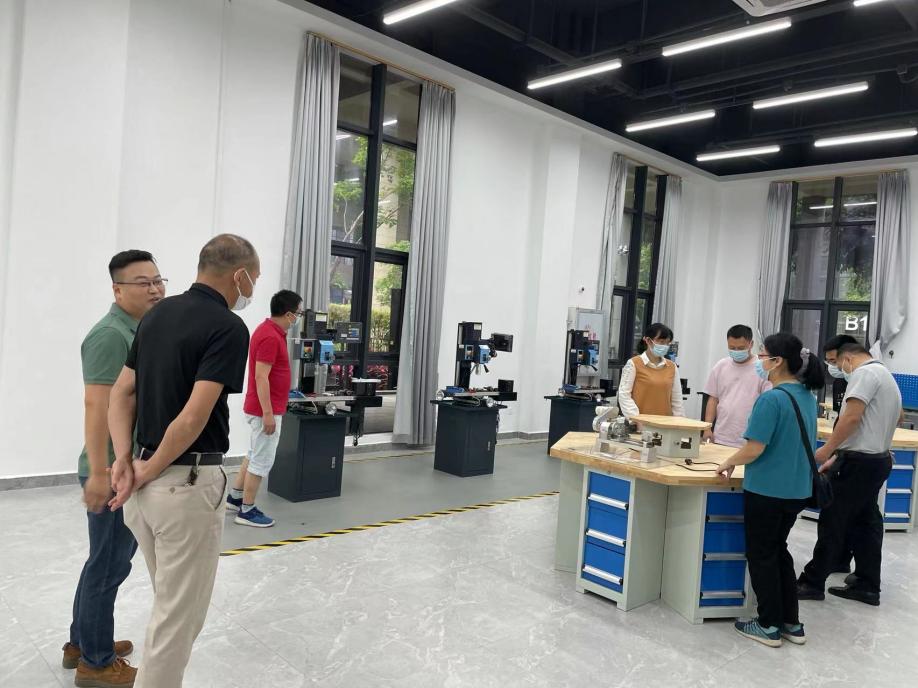 7354e7ae85a59d1a397610f8dc2aa5d